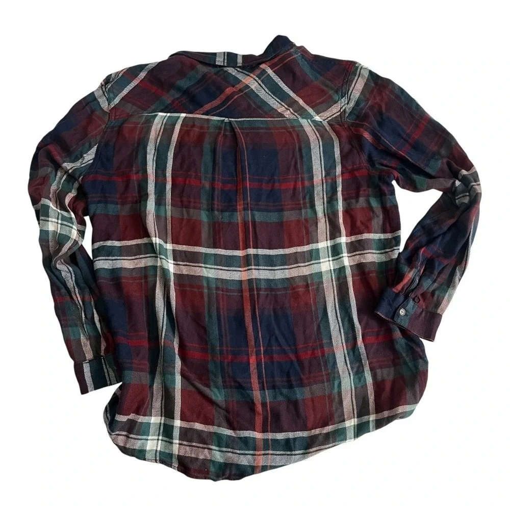 Maurices Relaxed Fit Tunic Plaid Button‎ Down Shirt XXL Burgundy Navy Rayon